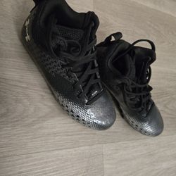 Youth Football Cleats 2.5 Under Armour