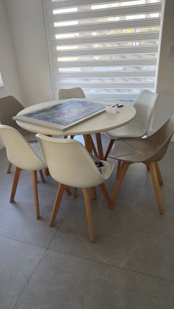 Breakfast table