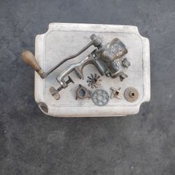 Russ Win Number Zero Hand Crank Antique Meat Grinder With Accessory Blades $40 Excellent Condition