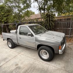 1988 Nissan Truck