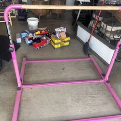 Girls Gymnastics Bar - Adjustable Height