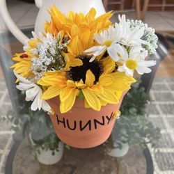Double sided center Pieces Hunny Pots 