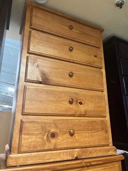 5 drawer pinewood oak wood color