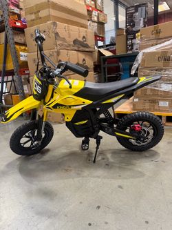 Children‘s electric scooter