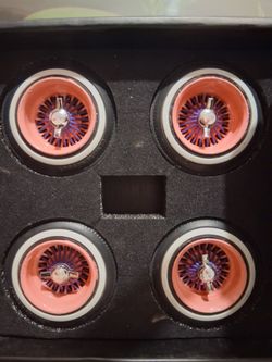 Pink Dayton's with purple spokes and wheel chips