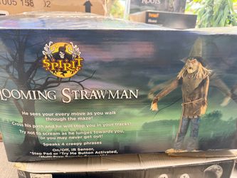 Looming strawman