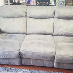 Dual Reclining Sofa