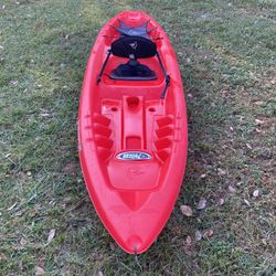 Pelican Challenger 100 fishing kayak