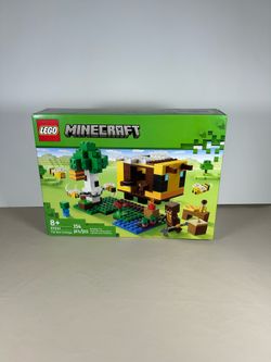 Lego Minecraft 21241 - The Bee Cottage