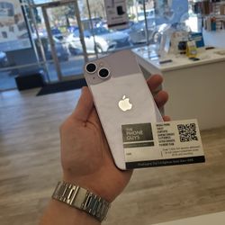 Apple iPhone 14 (Unlocked) - Pre-Owned 