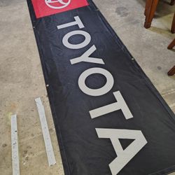 Toyota Banner 