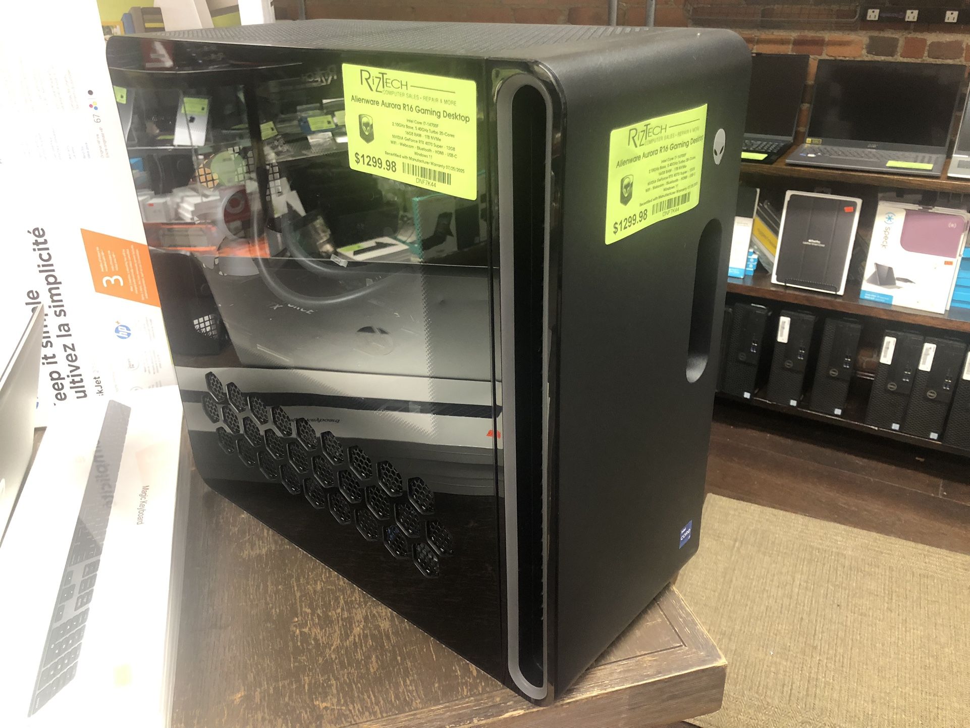 Alienware Aurora R16 Gaming Desktop – $1299.98 (RizTech)