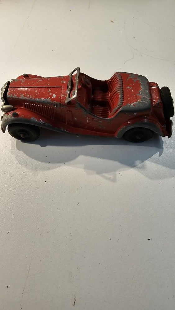 VINTAGE METAL CAR TOY COLLECTION