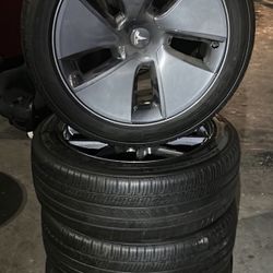 Tesla Wheels Model 3 Size 18