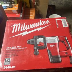 Milwaukee Hammer Drill