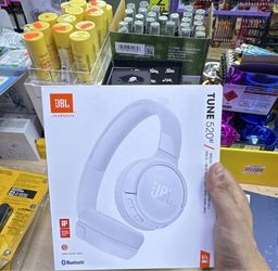 JBL Tune 520BT Bluetooth Wireless On-Ear Headphones w/ Built-In Mic Blue