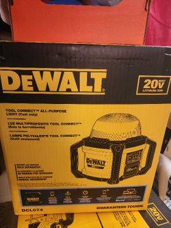 DEWALT TOOL CONNECT 20V ALL PUPOSE CORDLESS WORK LIGHT