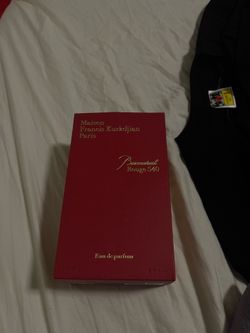 maison francis kurkdjian baccarat rouge 540