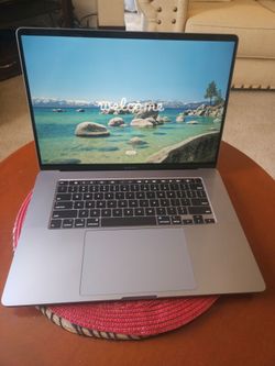 Apple Macbook Pro i7 16gb Ram 500gb SSD Drive 16" Screen 2019