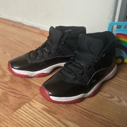 Jordan 11 breds 10.5 