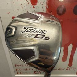 Titleist 909 D2 Driver / 9.5* / Stiff Flex / New Shaft / New Grip