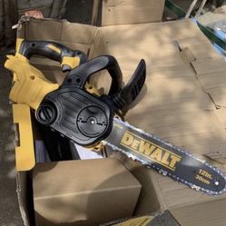 DeWalt Chainsaw , Chain Saw , No Battery