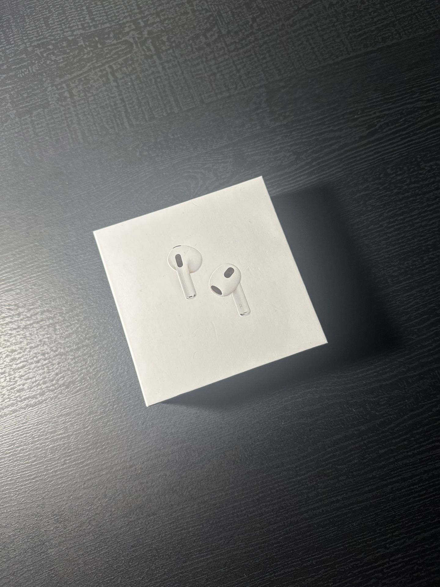 AirPods Gen 3