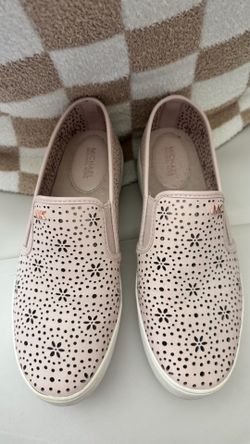 Michael Kors women shoe, pink size 8 1/2