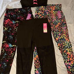 Pop Fit New With Tags/ Xlg/  3 Bottoms / 1 To p
