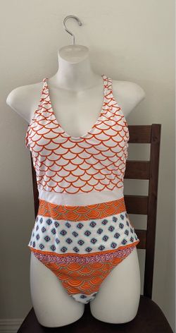 Bathing suit