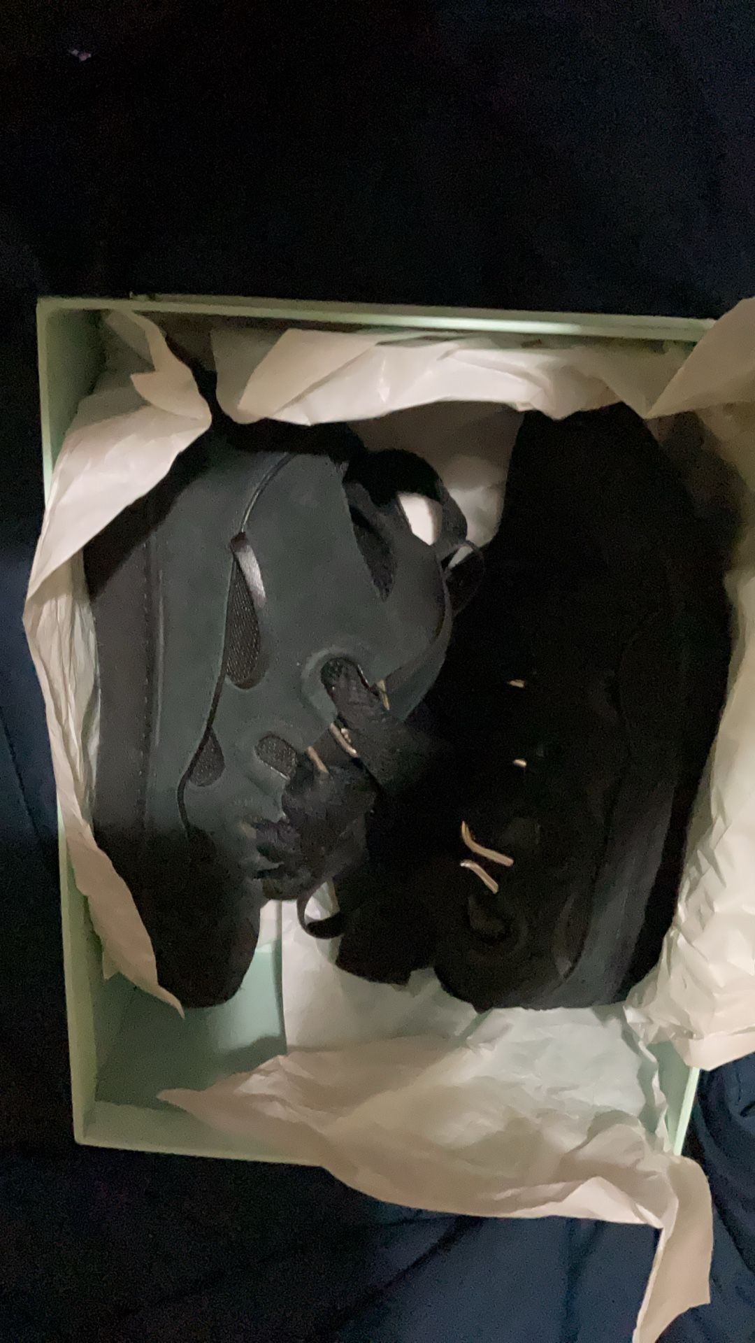 LAVIN BLACK CURVED