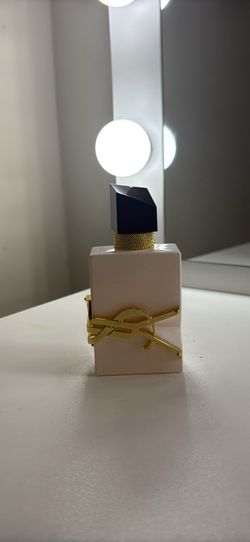 Yves Saint Laurent Libre L’Eau Nue Parfum de Peau (50 ml)