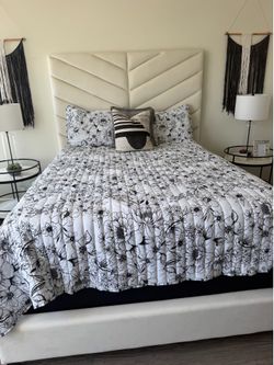 Full Bed