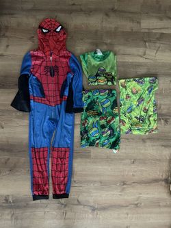 Size 8/10 Pajamas 