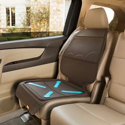 Munchkin Guardian Child Car Seat Protector with Grime Guard Fabric, Dark Grey