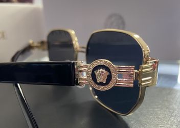 Sunglasses 😎 Shades 🕶️ Glasses