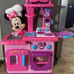 Minie Mouse Kitchen 