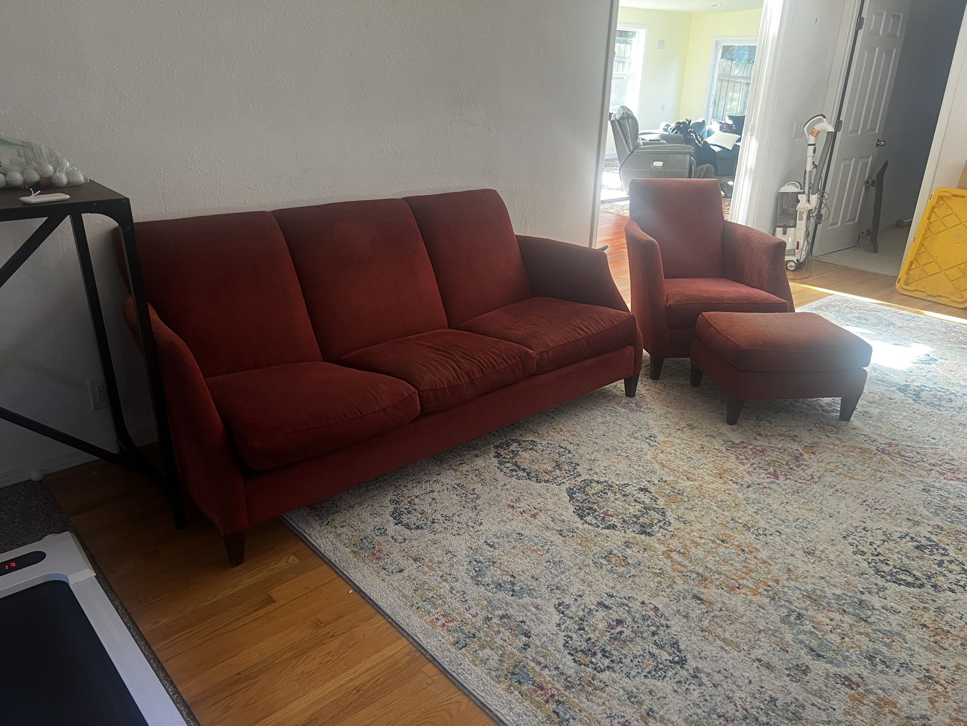 Dania Couch Chair And Ottoman