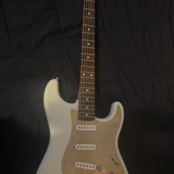 Modded Fender Classic Player 60s Stratocaster Sonic Blue 2013 (+Gig Bag)