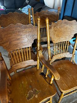 Table and 6 chairs