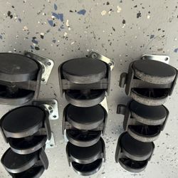 CASTERS SEVERAL TYPES 