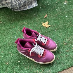 Nike Air Jordan 4 Retro True Berry/Rush Pink Valentines Day Edition