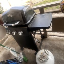 Bbq Pit With Full Propane 