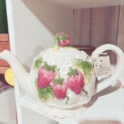 Vintage Teapot 