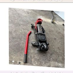 Strong Support with Reliable Car Lifts for Your Vehicle try guess