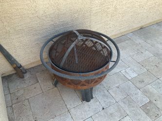30-in Steel Round Portable Wood-Burning Fire Pit