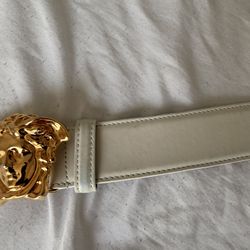 Versace Medusa Leather Belt – Size 100/40 – Gold Buckle