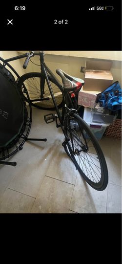 Black Road Bike Single Speed