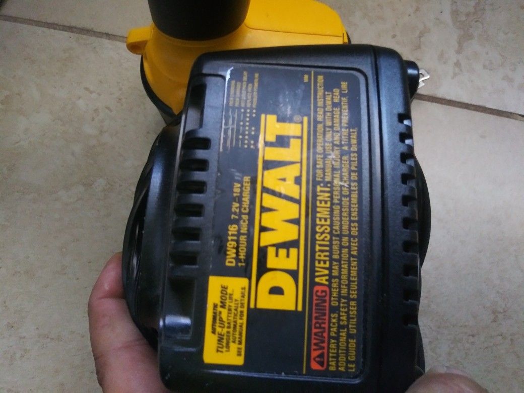 DeWalt 14.4 v