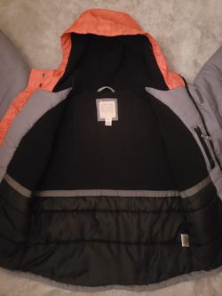 Snow jacket size. 10/12
